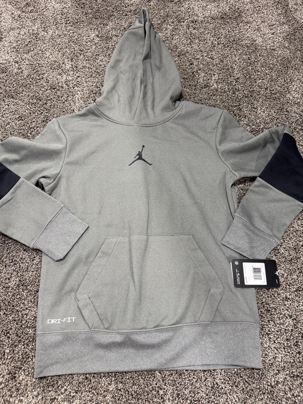 Nike Jordan therma Drifit Gray Hoodie with Black Sleeve Panels. NWT